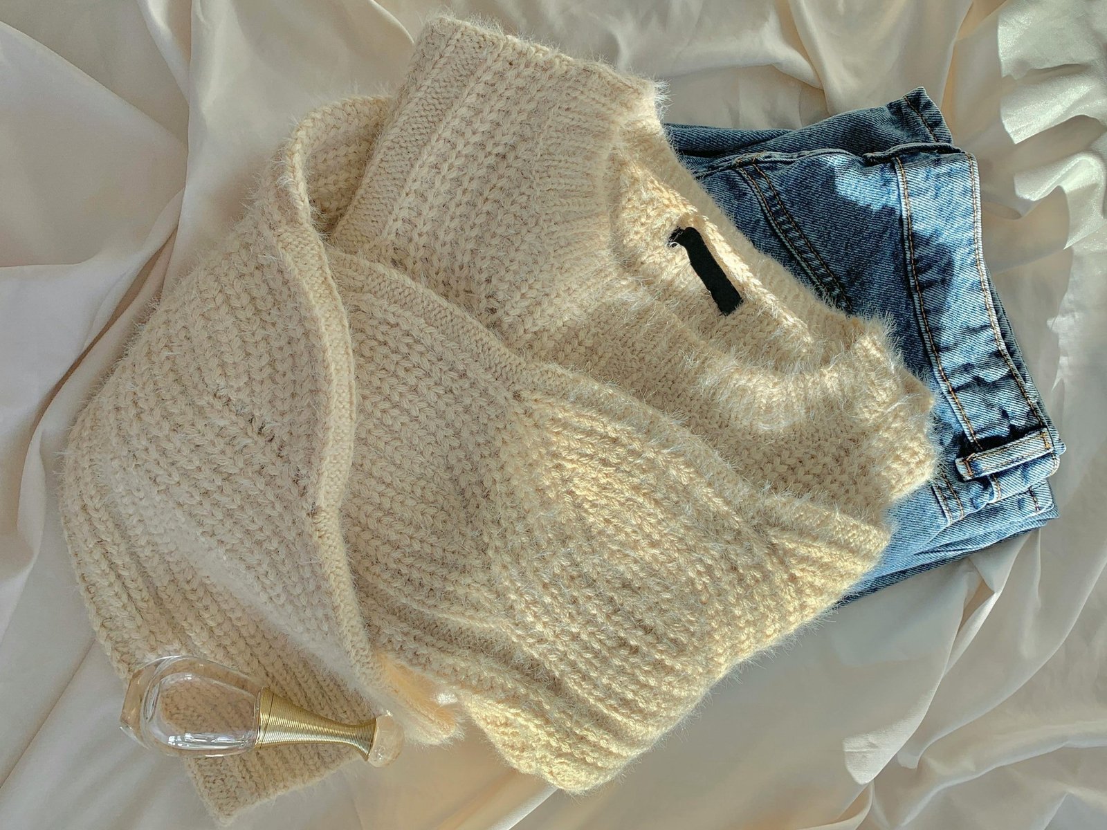 pexels-solodsha-15667095 Acid Tshirt OverSized